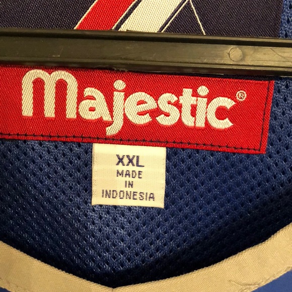 Majestic Phillies Batting Cage Jacket 